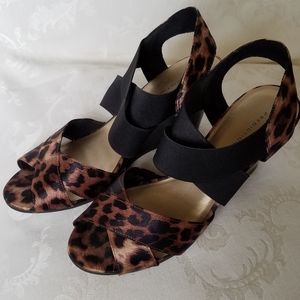 Predictions Women's Leopard Print Open Toe Heeled Shoes Sandals 7.5W